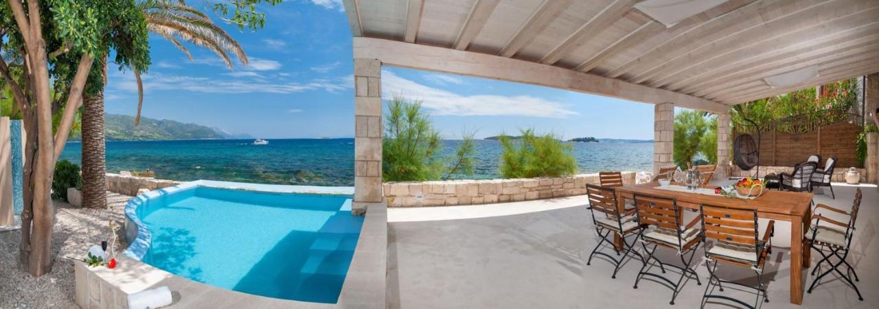 Luxury Beachfront Villa Gracia Grande With Private Pool At The Beach In Orebic - Peljesac 外观 照片